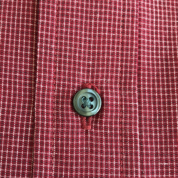 IZOD, LS, size L, Neck 16.5, sleeve 32/33 Poplin 60% cotton, 40% polyester. NEW! - Picture 3 of 4